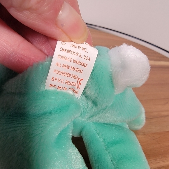 Vintage NWT Beanie Babies Hippity Green Bunny Plush 1996 P.V.C. Pellets 6-1-96 - Picture 15 of 16